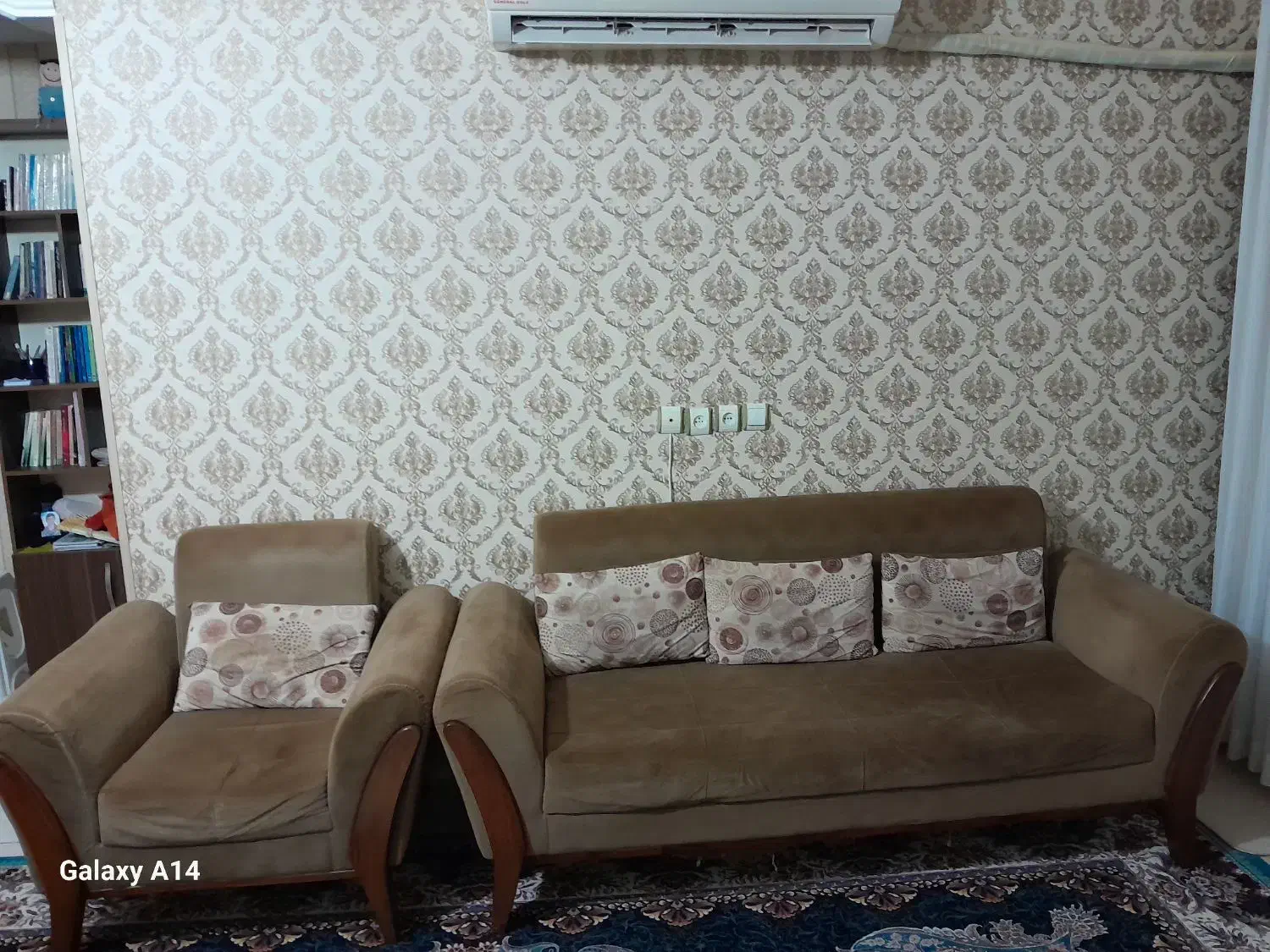 سرویس فروشی مبل ۷نفره|مبلمان خانگی و میز عسلی|گنبد کاووس, |دیوار