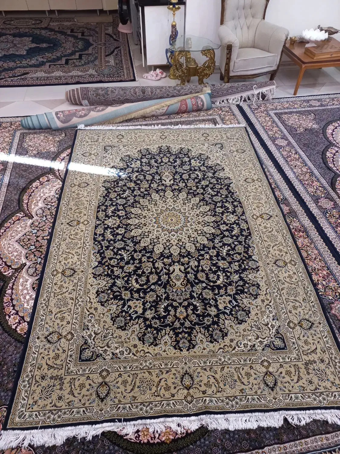 ۳ عدد فرش|فرش|دورود, |دیوار