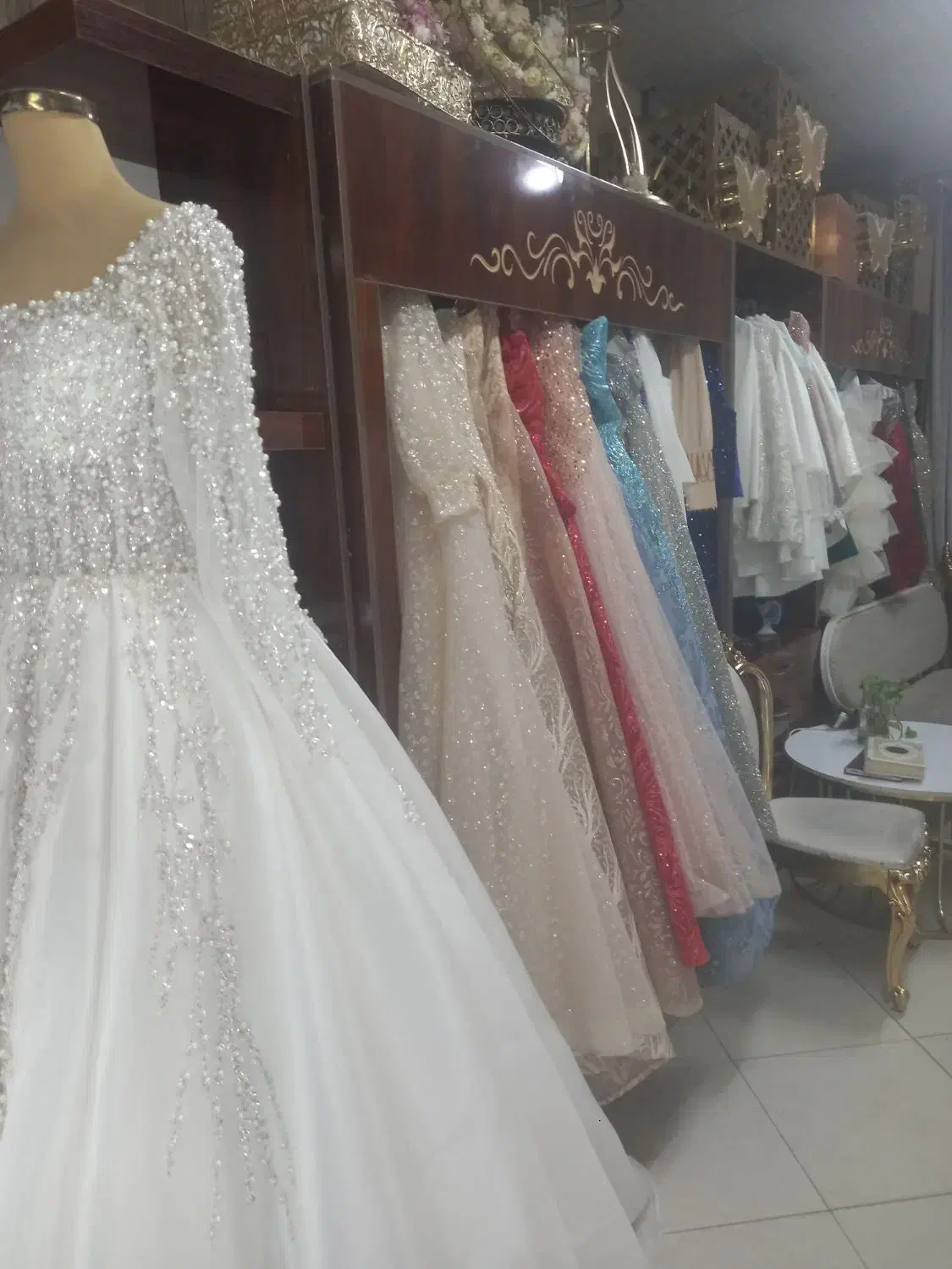 مزون عروس|لباس|قائن, |دیوار