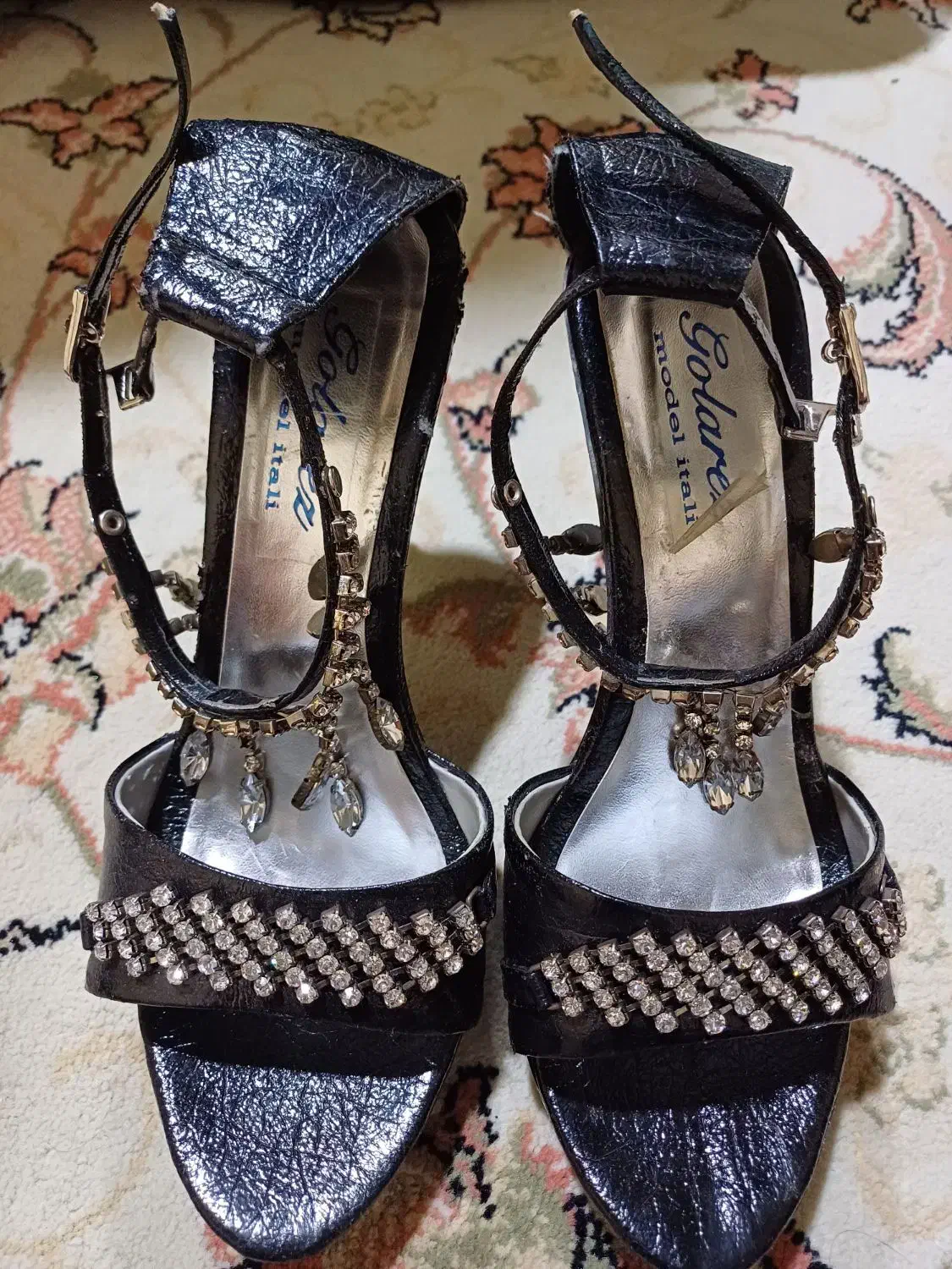 دو جفت کفش مجلسی دخترانه،یه دست کت و شلوار مردانه|لباس|مسجد سلیمان, |دیوار