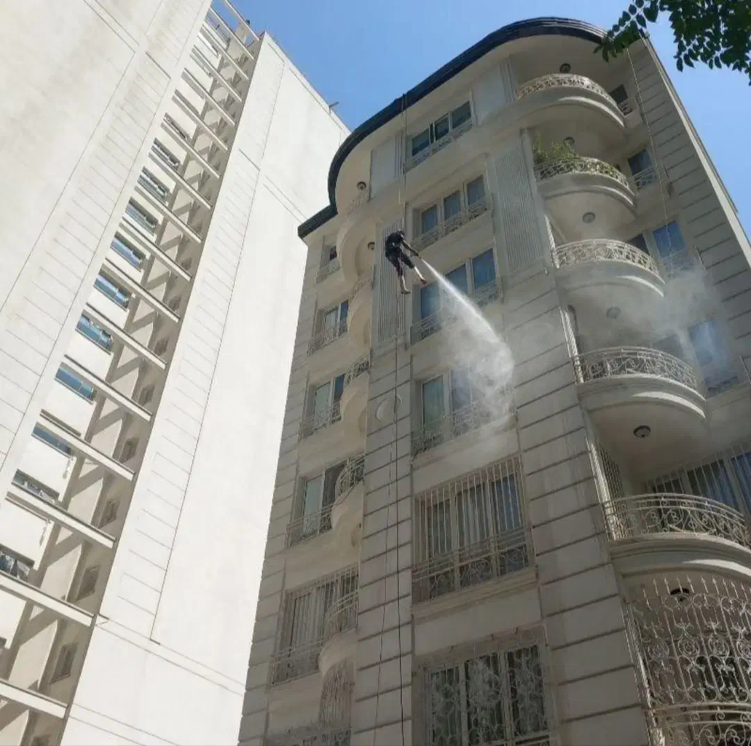 کفسابی.سنگسابی.پلهپاگرد.نماشوییوپیچروپلاک|خدمات نظافت|میانه, |دیوار