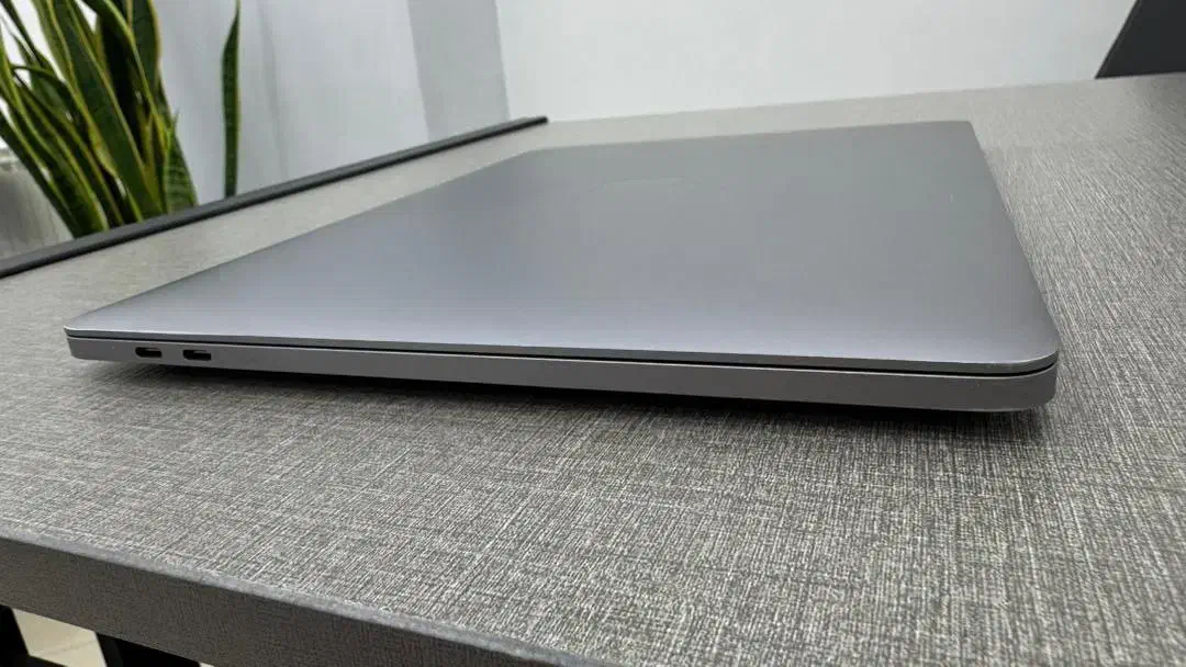 MacBook pro 2020 M1 16/256|رایانه همراه|اصفهان, دشتستان|دیوار