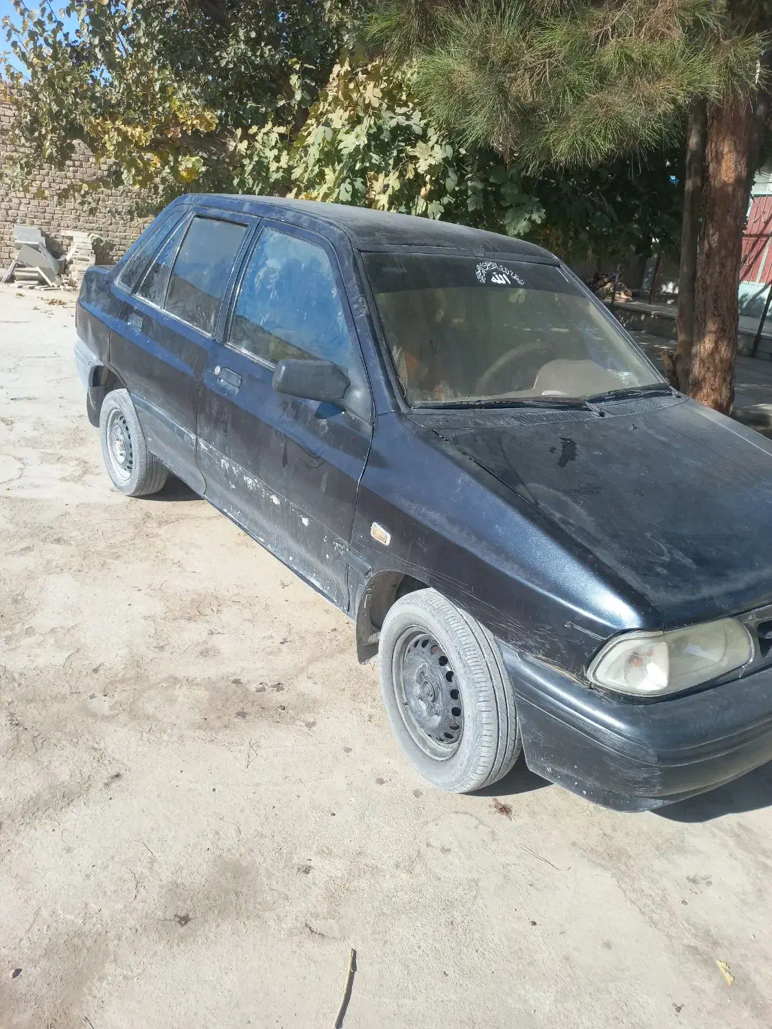 پراید مدل ۸۳ رنگ مشکی انژکتور|خودرو سواری و وانت|مهریز, |دیوار