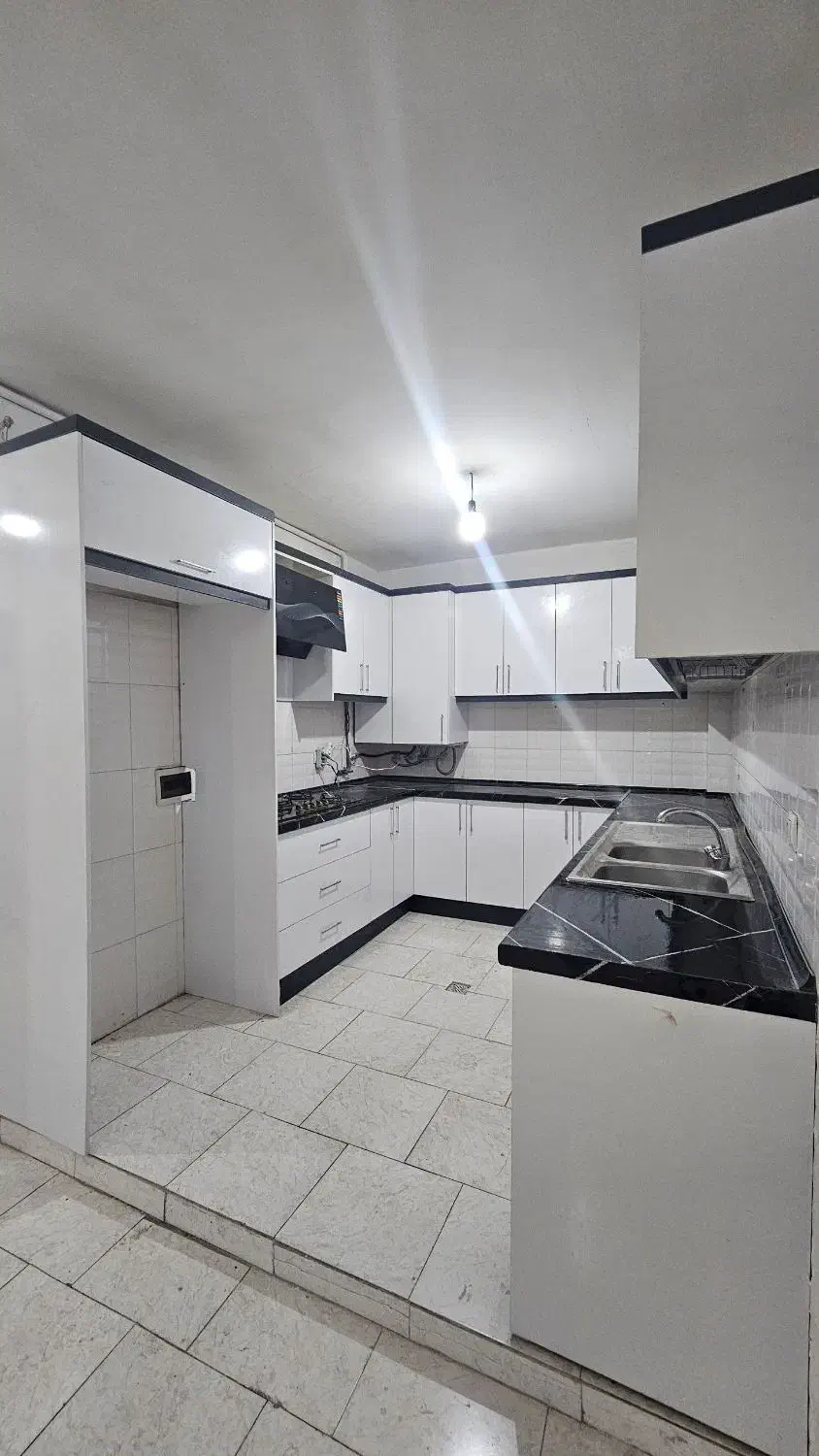 واحد 80 متری فول امکانات پارکینگ سندی خیابان ظفر|فروش آپارتمان|هشتگرد, شهرک صبا سوله|دیوار