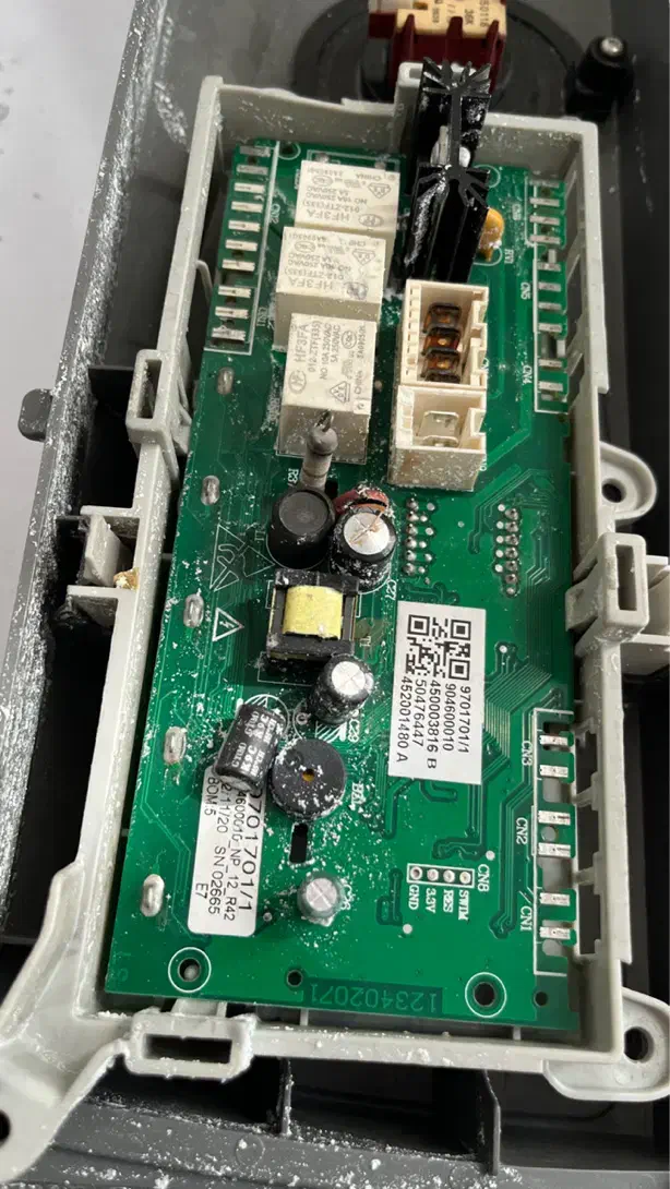 تعمیر تخصصی برد لباسشویی و یخچال|خدمات پیشه و مهارت|شاهینشهر, خانه کارگر|دیوار