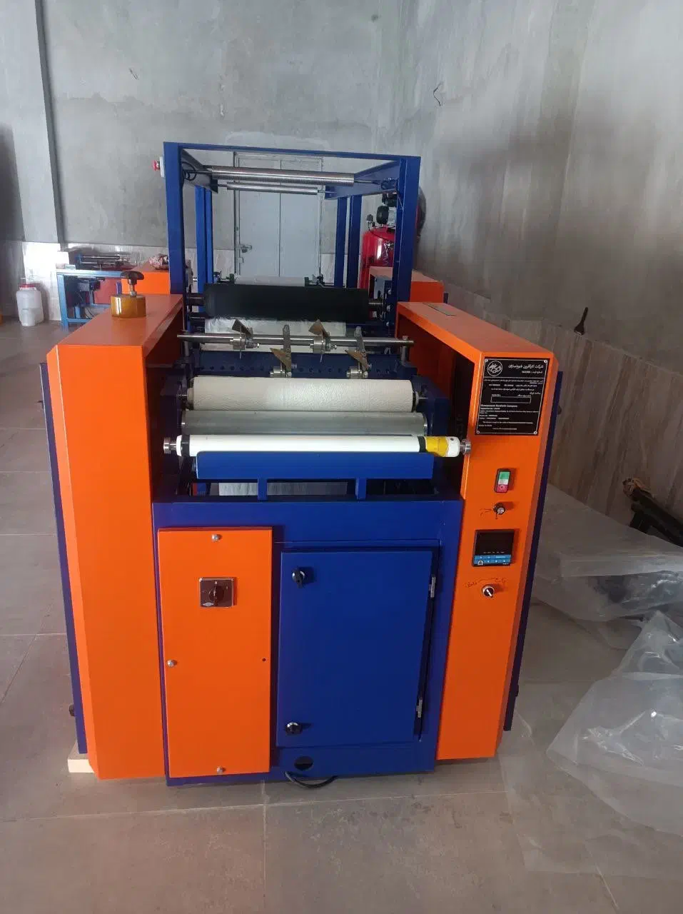 فروش دستگاه دستمال کاغذی دلسی|ماشینآلات صنعتی|آمل, |دیوار