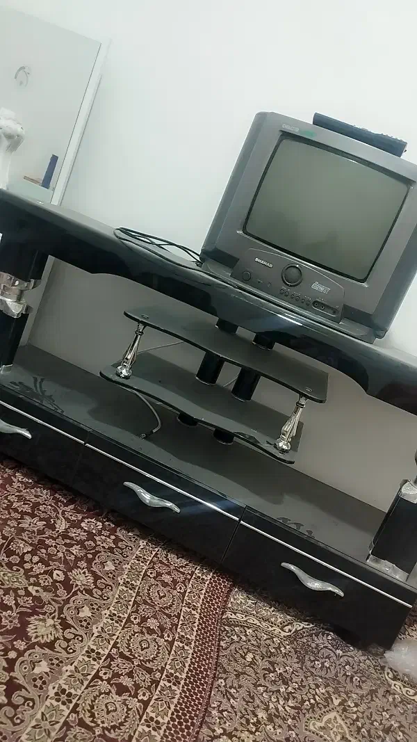 میز تلویزیون با تلویزیون|میز تلویزیون|بیرجند, |دیوار