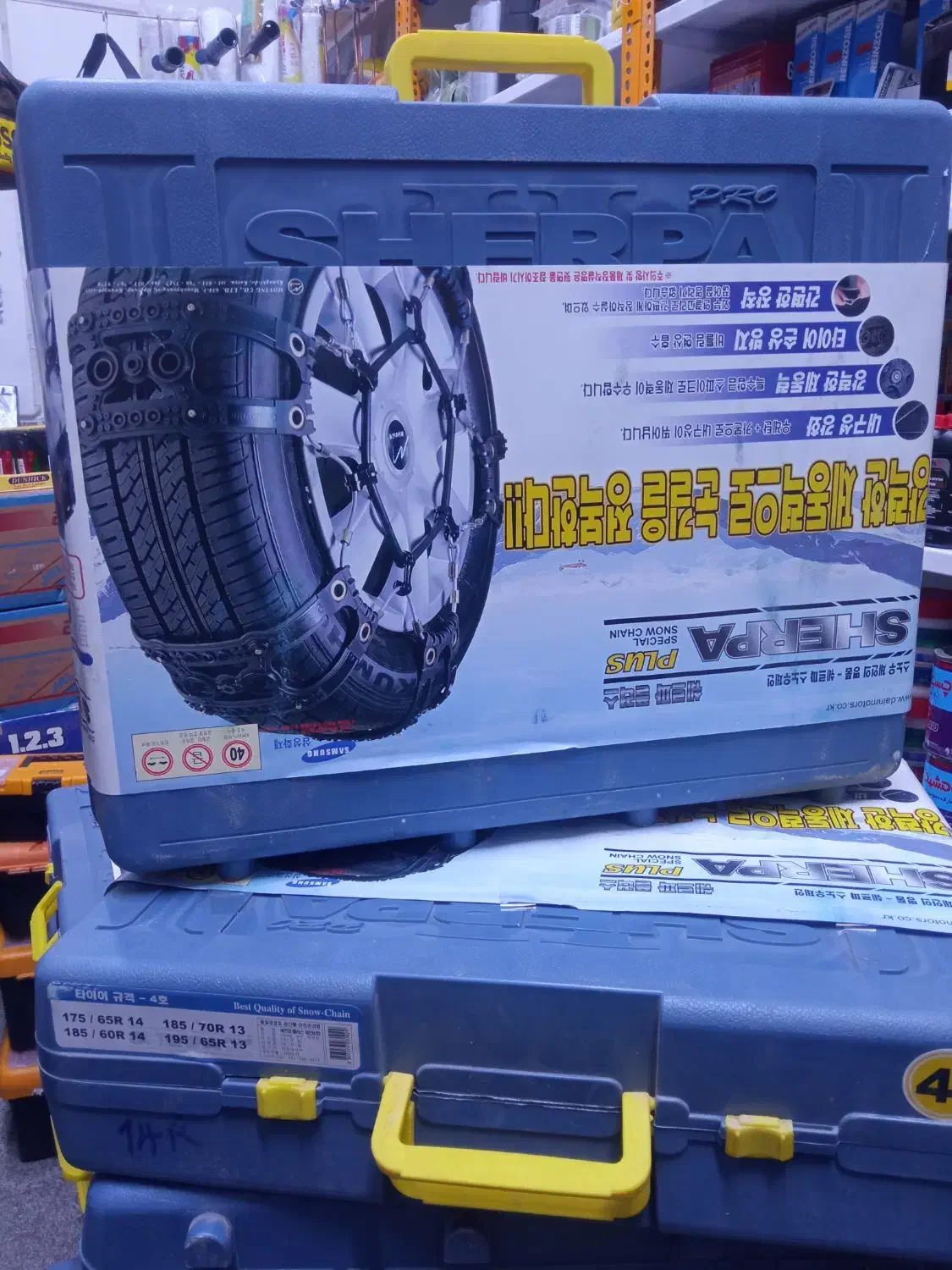 زنجیر چرخ عمده و تک جدید با کیف ودستکش سایز 13و14|قطعات یدکی و لوازم جانبی|مشهد, مقدم|دیوار