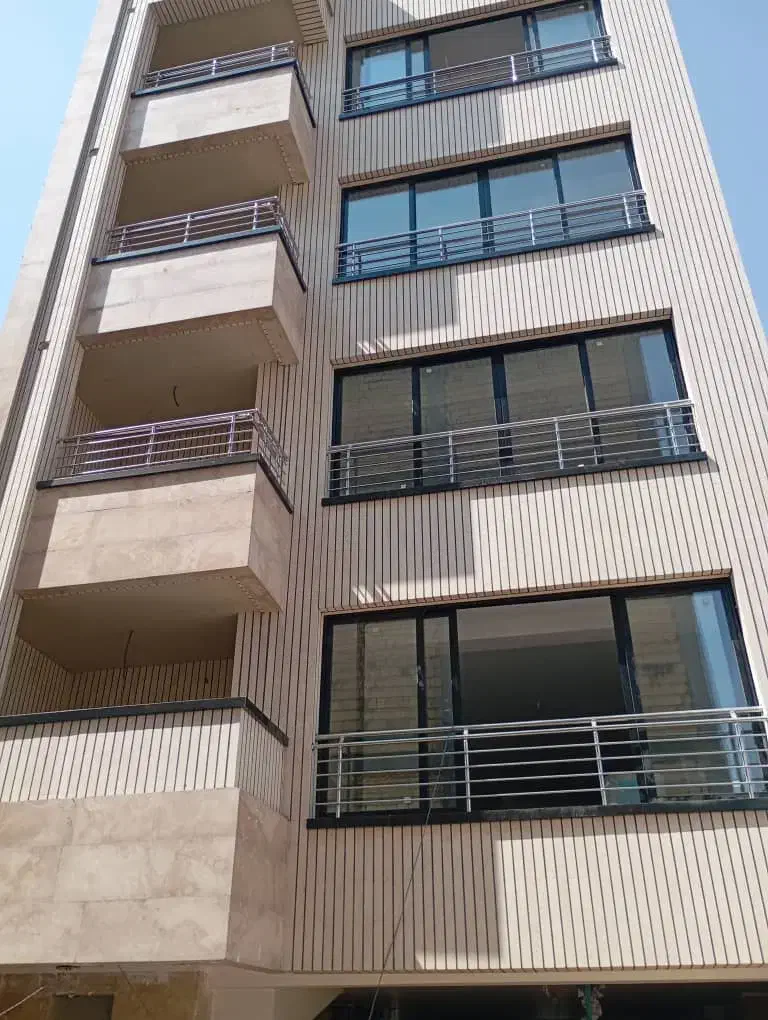 تک واحدی پلاک دوم خیابان اشراق جنوبی|فروش آپارتمان|اصفهان, پوریای ولی|دیوار