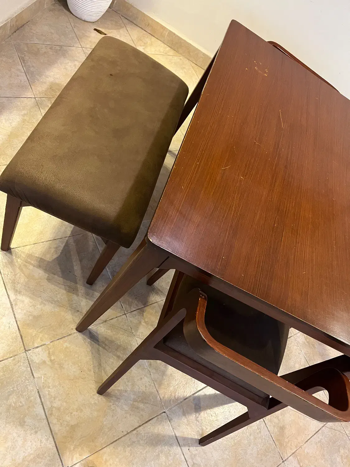 میز نهارخوری|میز و صندلی غذاخوری|گرگان, |دیوار