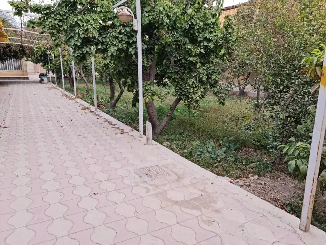 ۳۴۰ متری*    ۵ تا رو پیلوت*    ۳ نبش|فروش خانه و ویلا|اصفهان, رکن الدوله غربی|دیوار