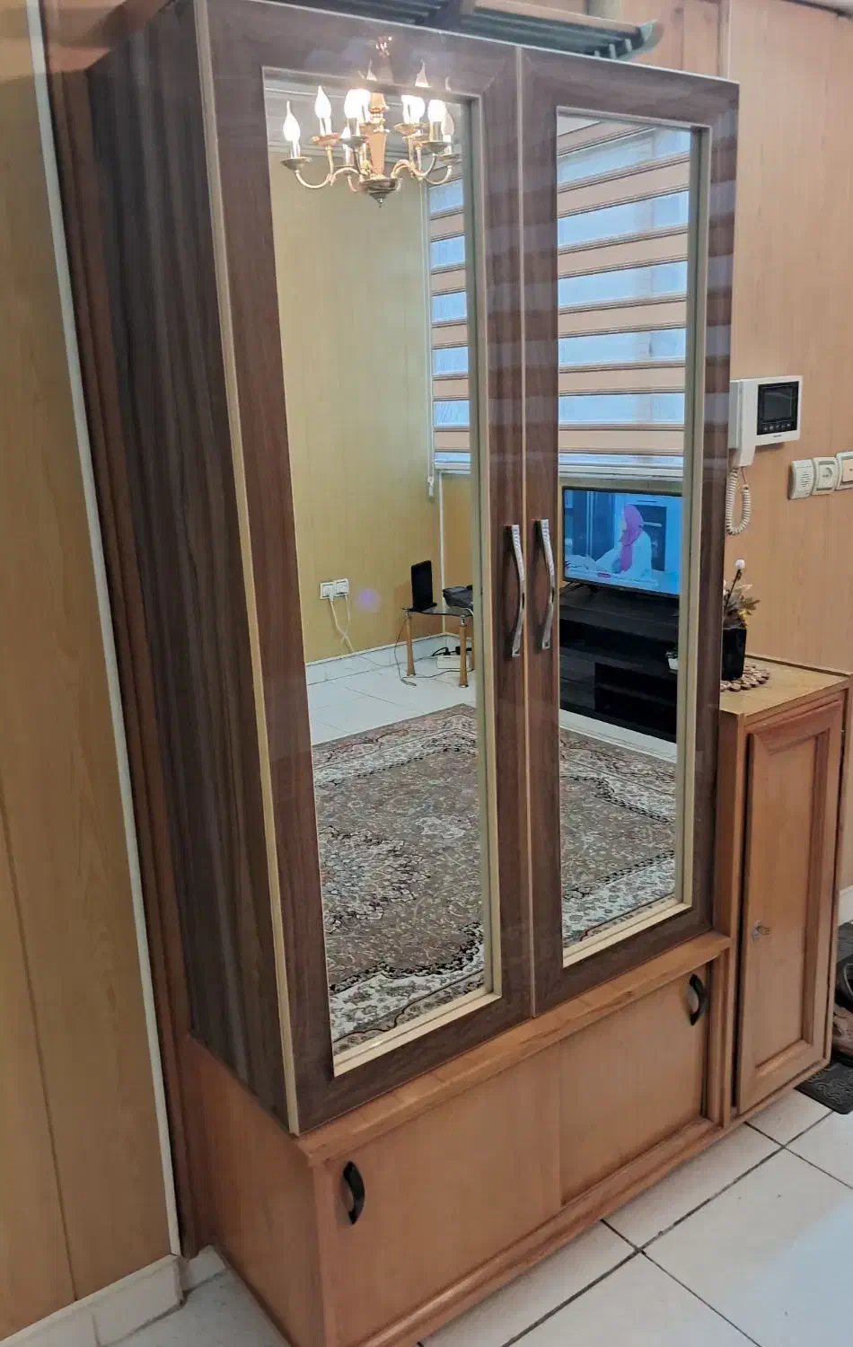 جاکفشی و جالباسی زیبا|جاکفشی، کمد، دراور|همدان, |دیوار