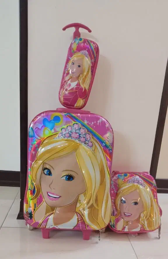 کیف چرخدار شیک و تمیز دخترانه در حدنو|کیف، کفش، کمربند|اصفهان, شهید رجایی|دیوار