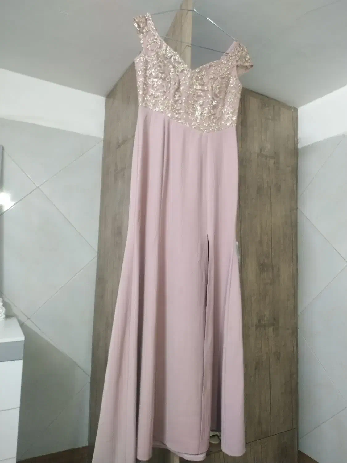 مجلسی|لباس|مشهد, فاطمیه|دیوار