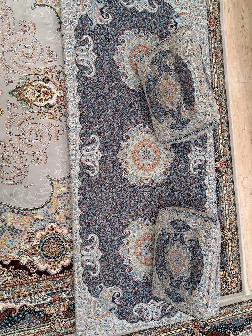 تشک و خان نشین|تشک تختخواب|ساوه, |دیوار