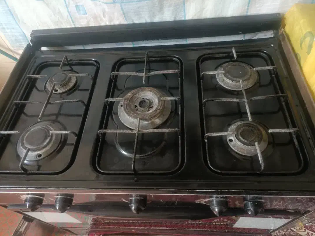 اجاق گاز  دست دوم  ۲۰۰۰۰۰۰|اجاق گاز و لوازم برقی پخت‌وپز|یاسوج, |دیوار