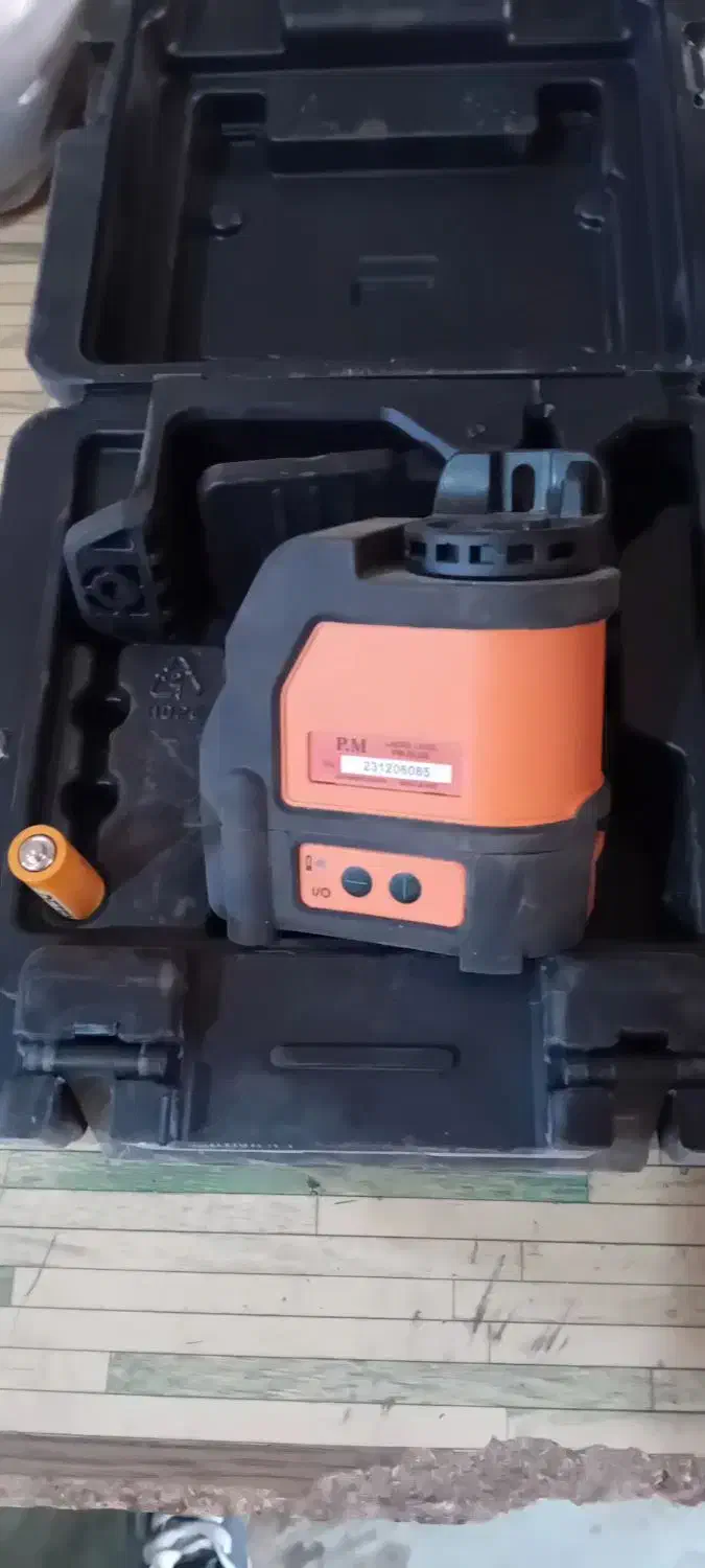 تراز لیزر pm نور سبز|ابزارآلات|تربت‌حیدریه, بهشت عسکری|دیوار