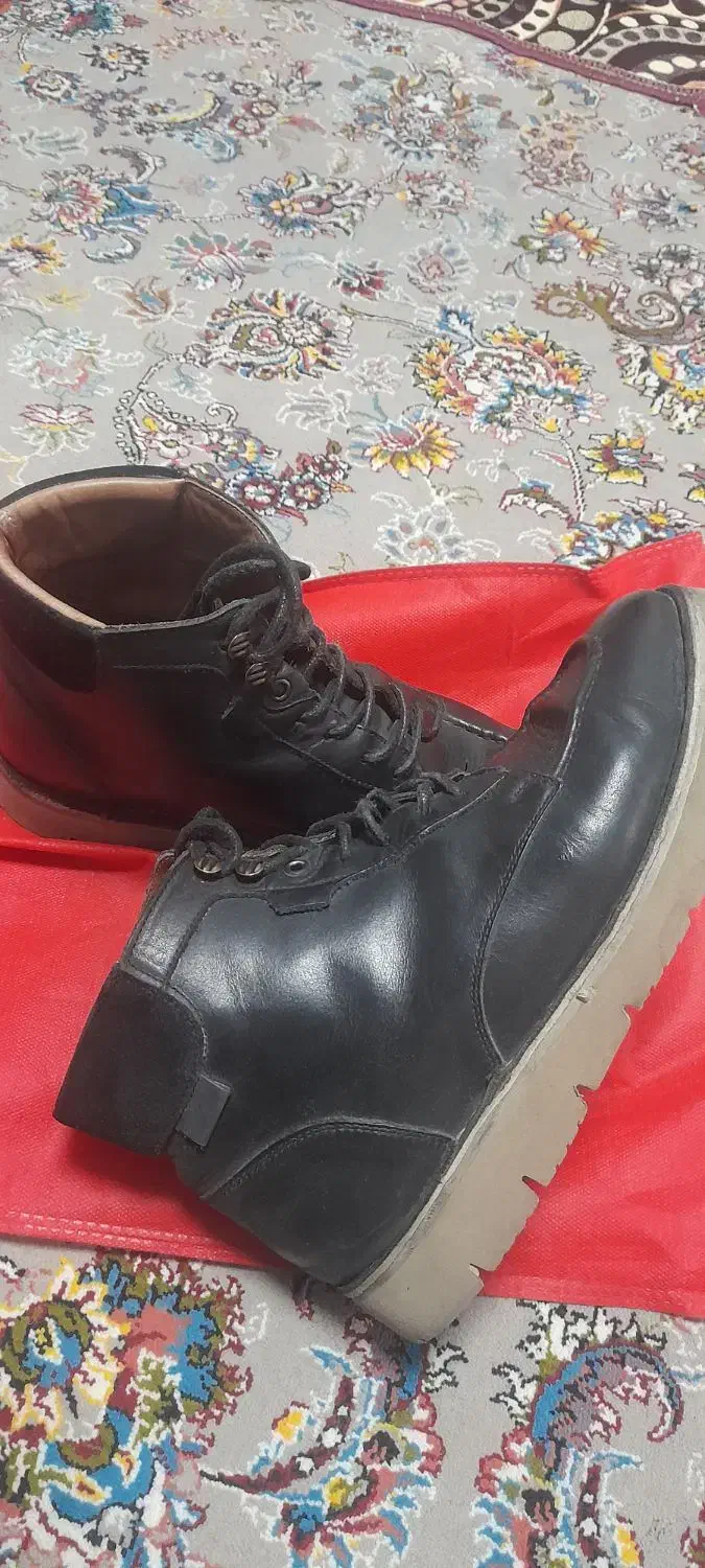 بوت ۴۱ کلاسیک و اورجینال چرم|کیف، کفش، کمربند|اهر, |دیوار