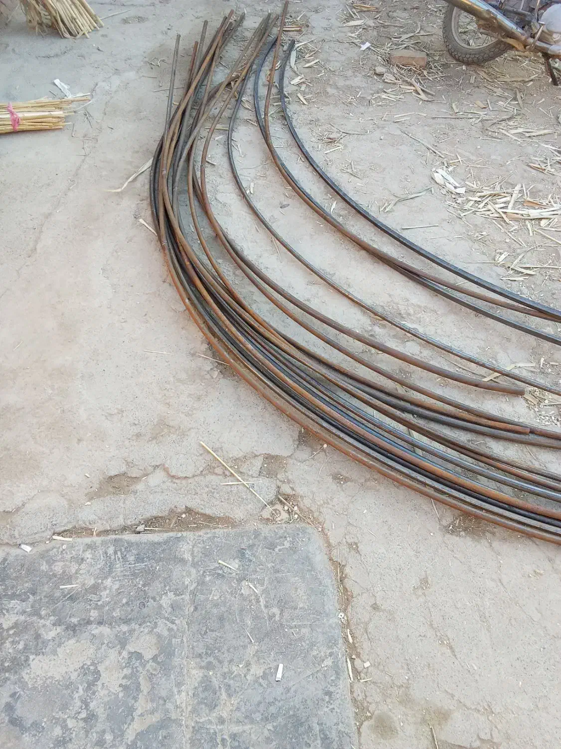 الاچیق ترکمنی اهنی|خدمات پیشه و مهارت|گنبد کاووس, |دیوار