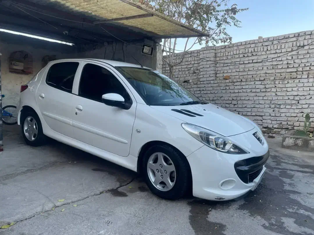 207 مدل 90|خودرو سواری و وانت|هشتگرد, شهرک ولیعصر (مصلی)|دیوار