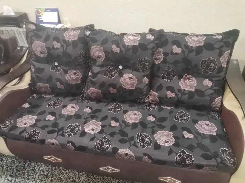 مبل راحتی 7تفره در حدنو خیلی کم کار|مبلمان خانگی و میز عسلی|زاهدان, |دیوار