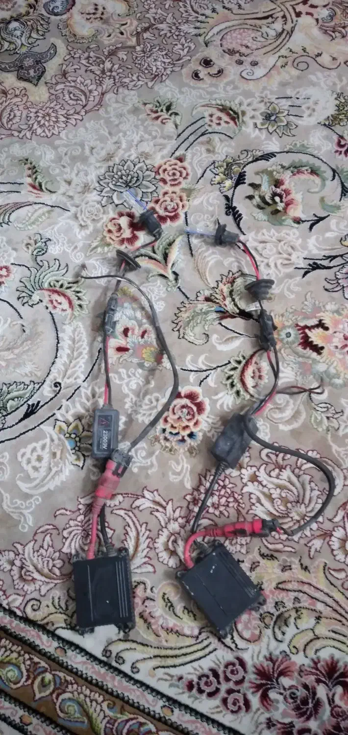 ترانس و لامپ زنون|قطعات یدکی و لوازم جانبی|ری, جوانمرد قصاب|دیوار