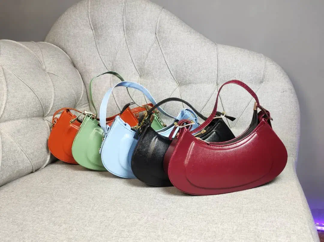 کیف های درجه یک|کیف، کفش، کمربند|رشت, باهنر|دیوار