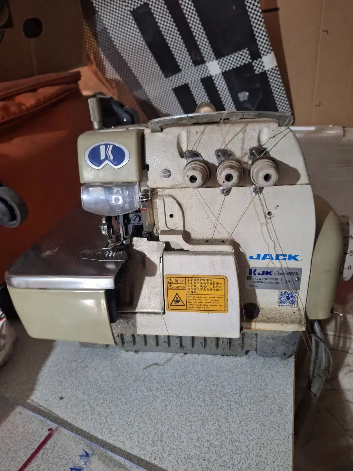 چرخ سردوز 3 نخ دینام سرخود|چرخ خیاطی و ریسندگی|تهران, نارمک|دیوار