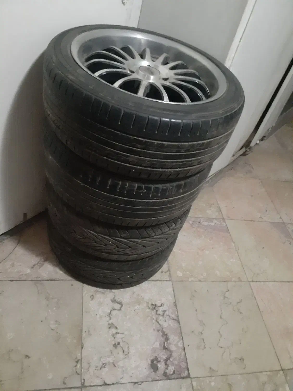 رینگ و لاستیک ۱۷ هانکو|قطعات یدکی و لوازم جانبی|تهران, قلهک|دیوار