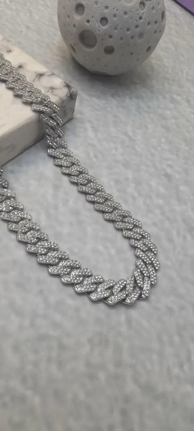 ست  فول نگین|بدلیجات|رشت, هلال احمر|دیوار