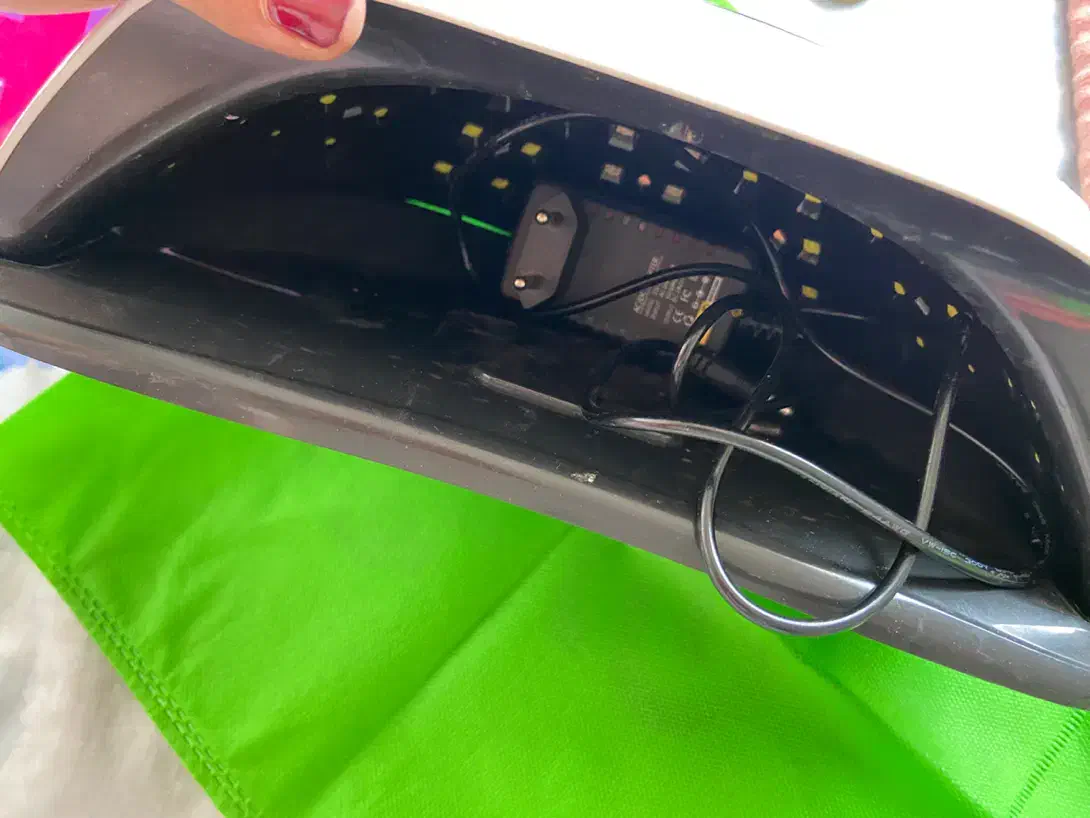 یووی ناخن|آرایشی، بهداشتی، درمانی|کرج, شهرک یاس جنوبی|دیوار