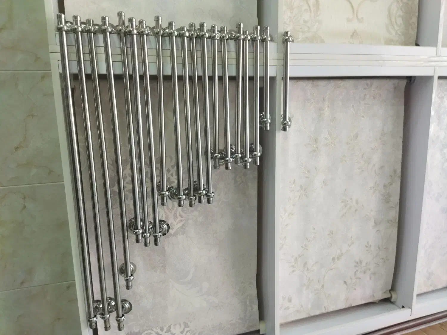 ، جا حوله ای|لوازم سرویس بهداشتی|اشتهارد, |دیوار