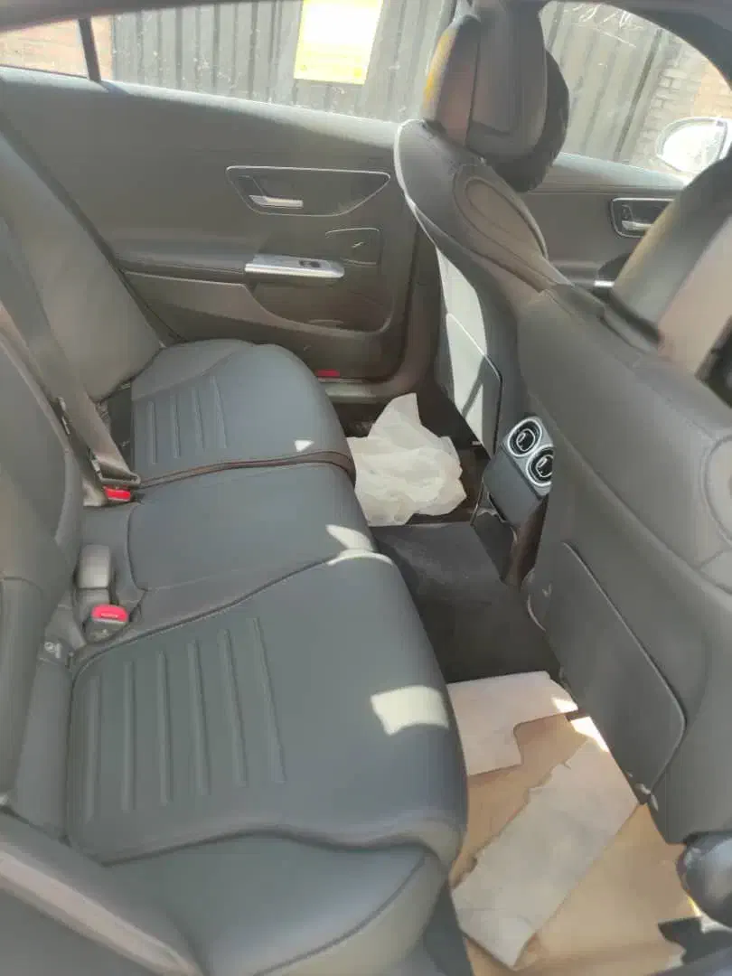 c200 2025 با گرمکن سردکن گارانتی فعال|خودرو سواری و وانت|تهران, جردن|دیوار