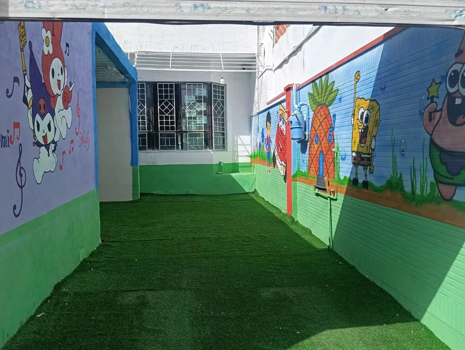 پیش دبستانی پسرانه و دخترانه ودبستان دخترانه بلوط|خدمات آموزشی|پرند, فاز ۲|دیوار