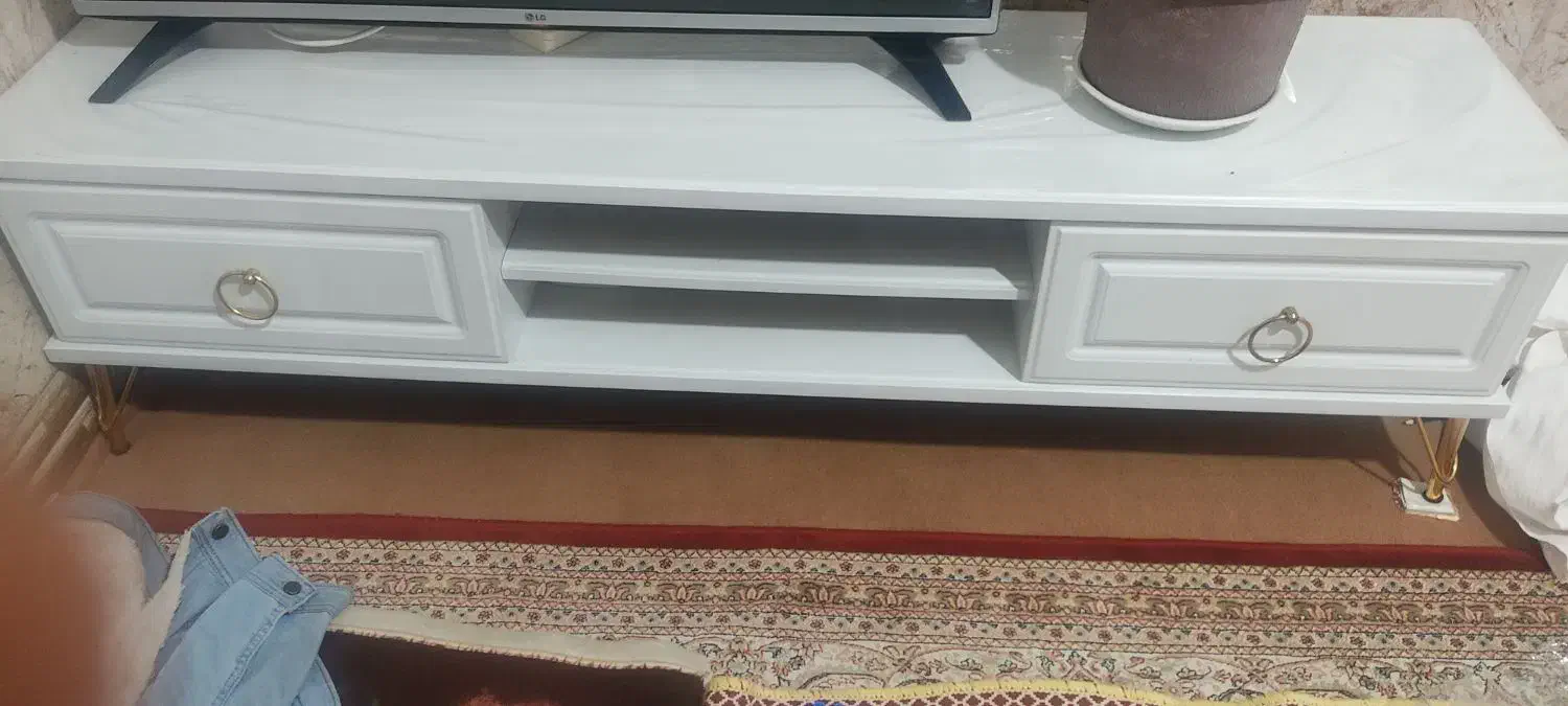 لوازم خانگی|میز تلویزیون|مرند, |دیوار