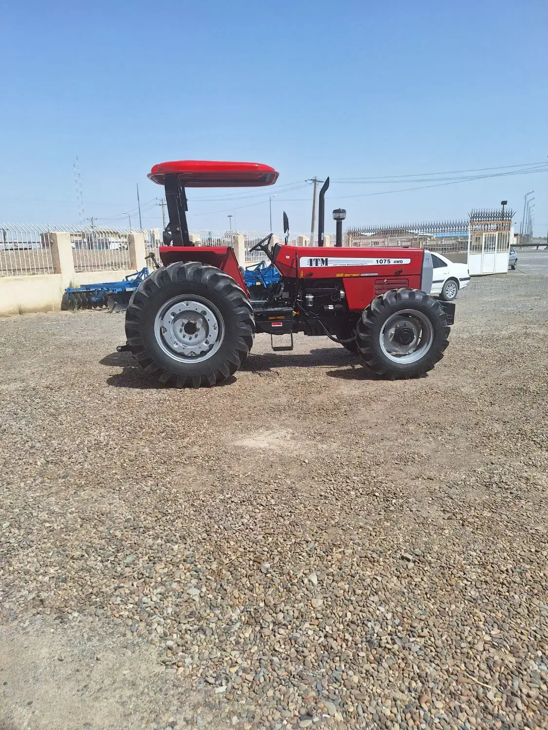 ترکتور ۱۰۷۵ مدل ۱۴۰۳|خودرو سنگین|زابل, |دیوار