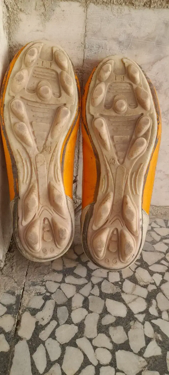 کتانی استوک دار|تجهیزات ورزشی|کرج, عظیمیه|دیوار