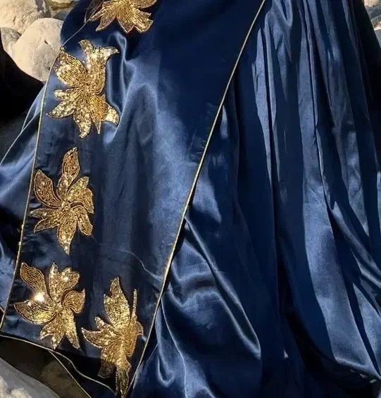 لباس محلی|لباس|کوهدشت, |دیوار