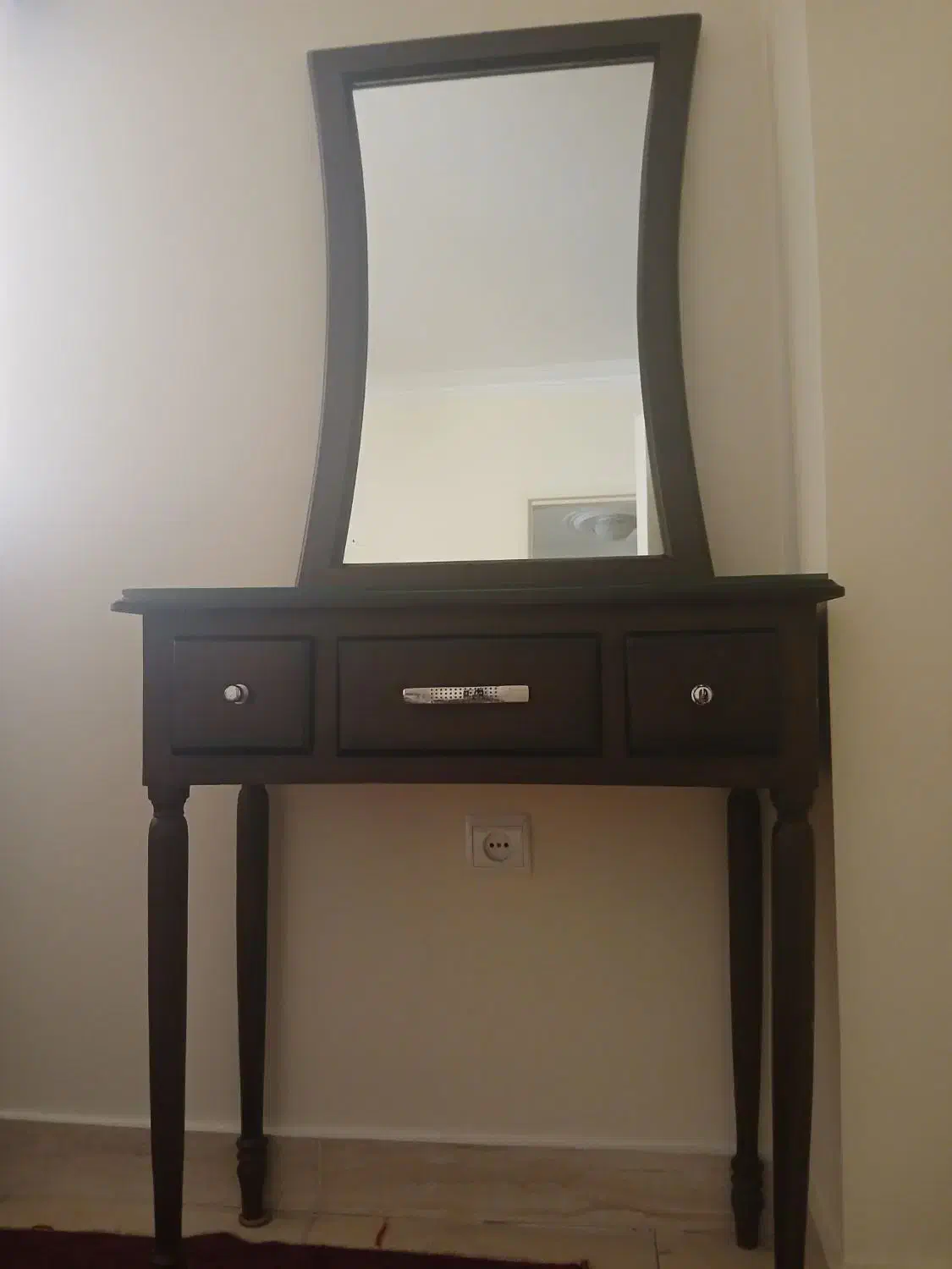 میز کنسول و آرایشی همراه آینه|بوفه، ویترین، کنسول|پردیس, فاز ۲|دیوار