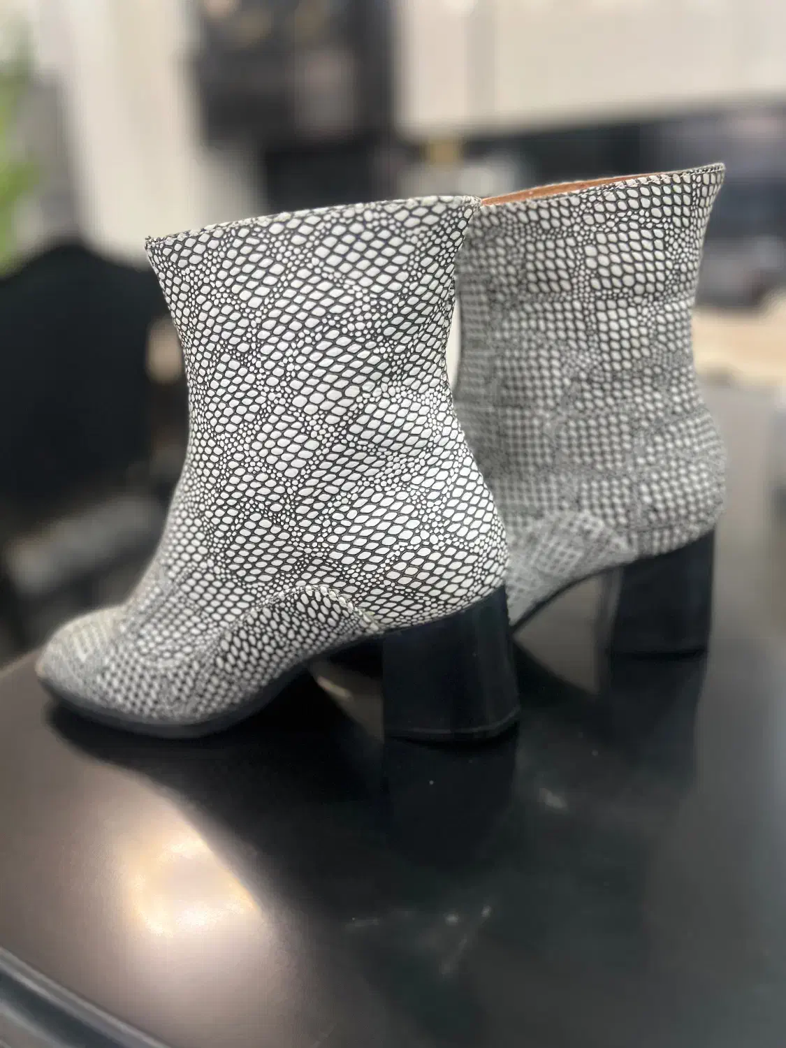 بوت تمام چرم طبیعی سایز۳۶|کیف، کفش، کمربند|شهریار, ابراهیمآباد|دیوار