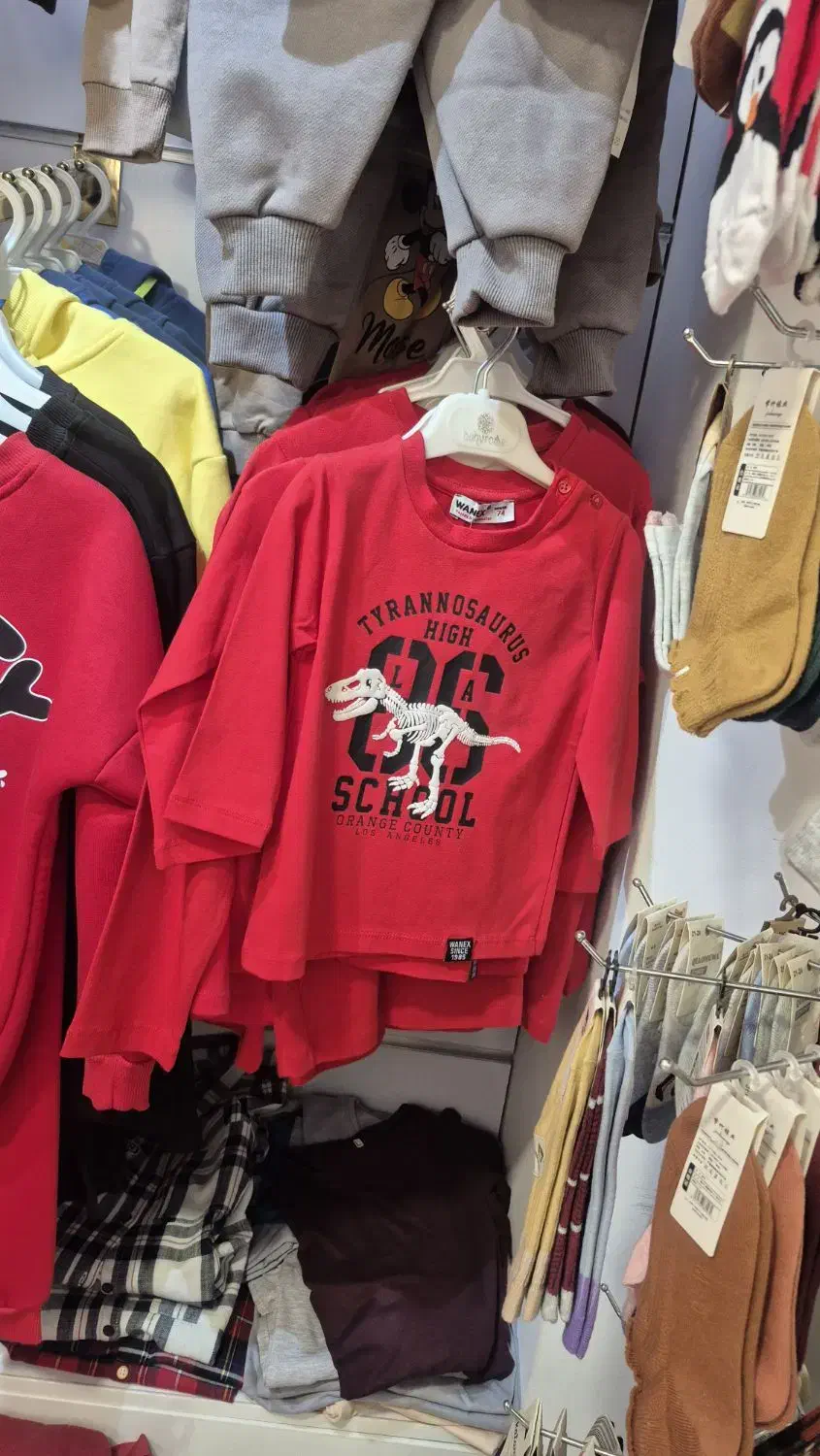 لباس برند نو|کفش و لباس بچه|اردبیل, |دیوار