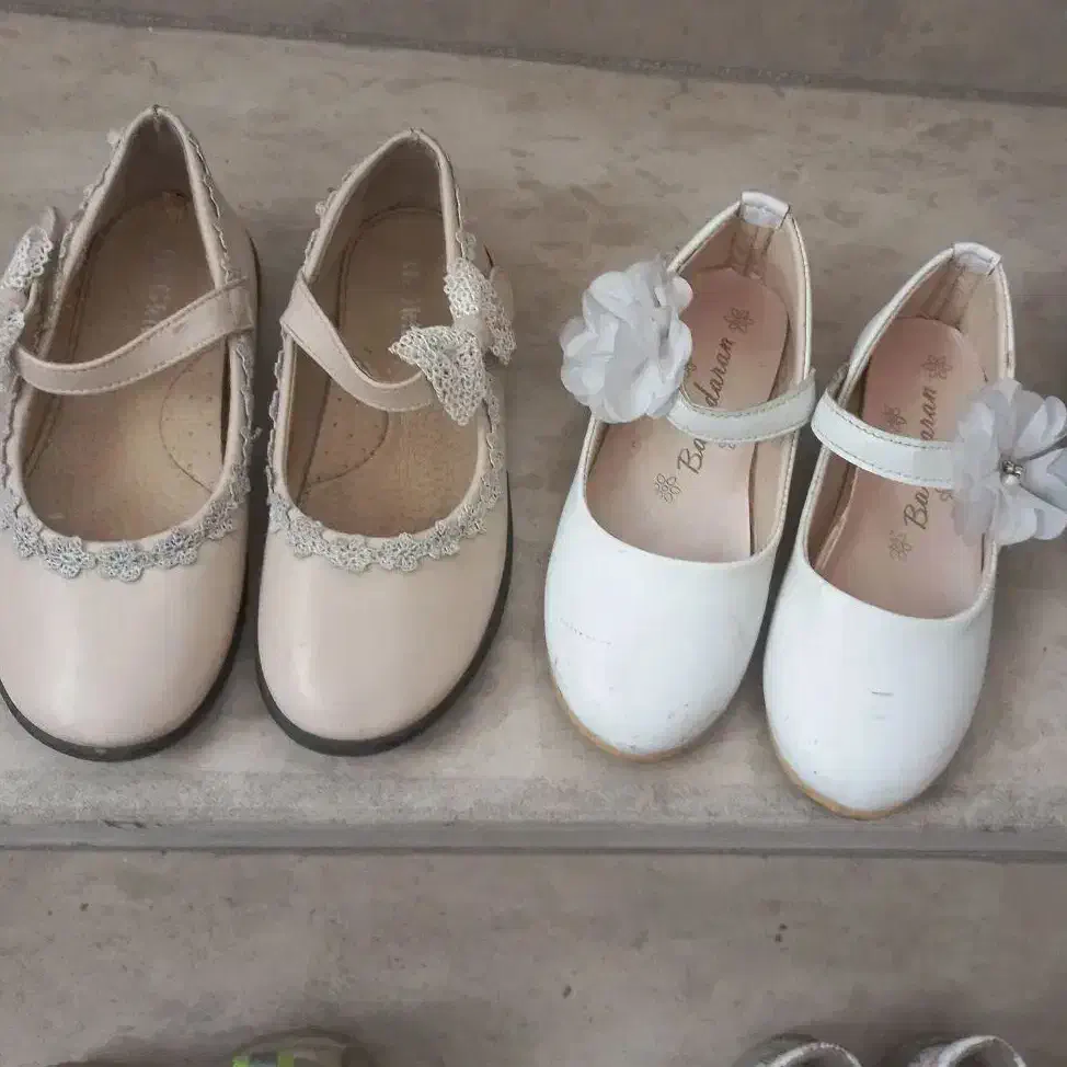 کفش دخترانه|کفش و لباس بچه|تهران, امام زاده حسن|دیوار