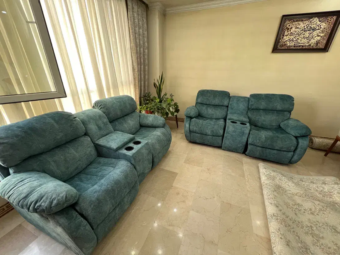 مبل ریلکسی چهار عددتکی دو دو عدد کنسول وسط|مبلمان خانگی و میز عسلی|تهران, نیروی دریایی|دیوار