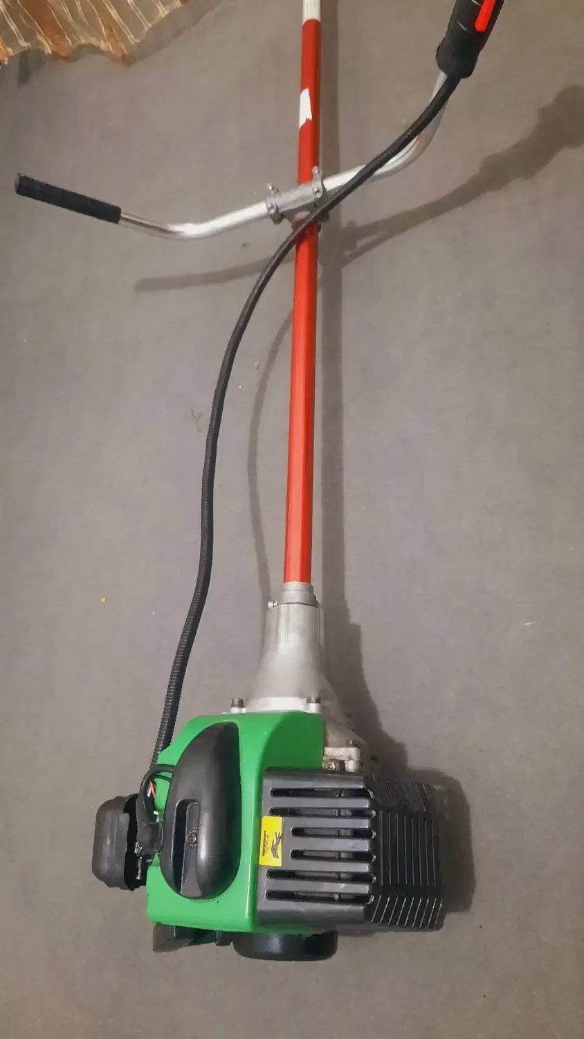 علفزن . کره ای|ماشینآلات صنعتی|زبرخان, |دیوار