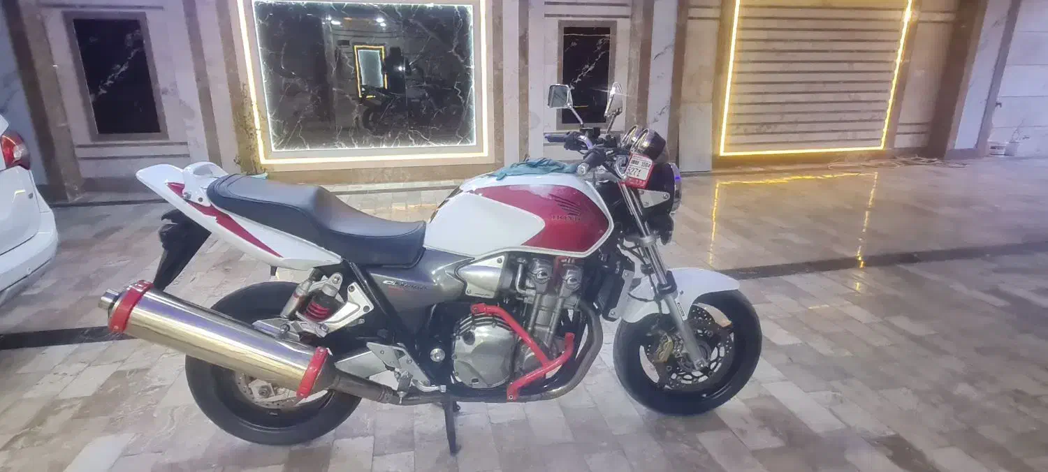 cb 1300 model2007|موتورسیکلت|تهران, سید خندان (جلفا)|دیوار