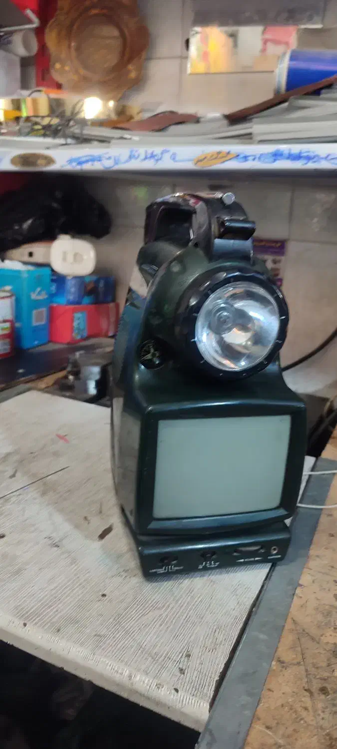 تلویزیون و رادیو|کلکسیون اشیاء عتیقه|نسیم‌شهر, |دیوار