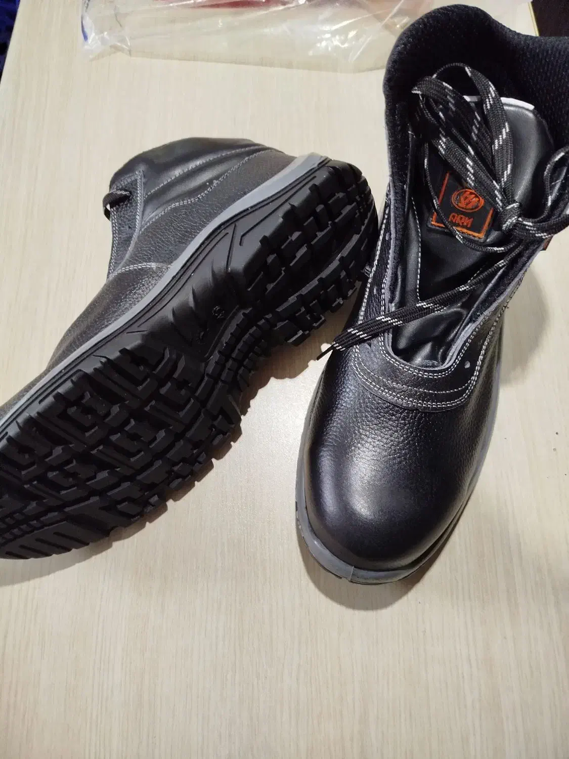 کفش کار  سایز ۴۵|کیف، کفش، کمربند|نظرآباد, رسالت|دیوار