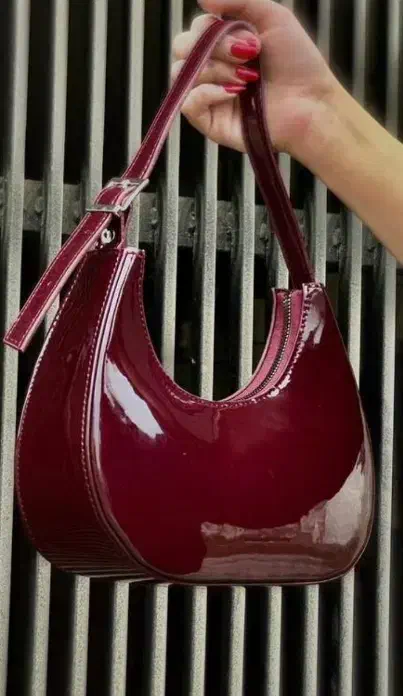 کیف البالوی|کیف، کفش، کمربند|لاهیجان, کوی زمانی|دیوار