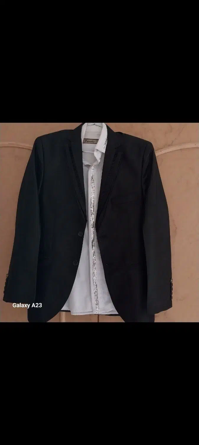 کت وپیراهن مردانه|لباس|قدس, شهرقدس|دیوار