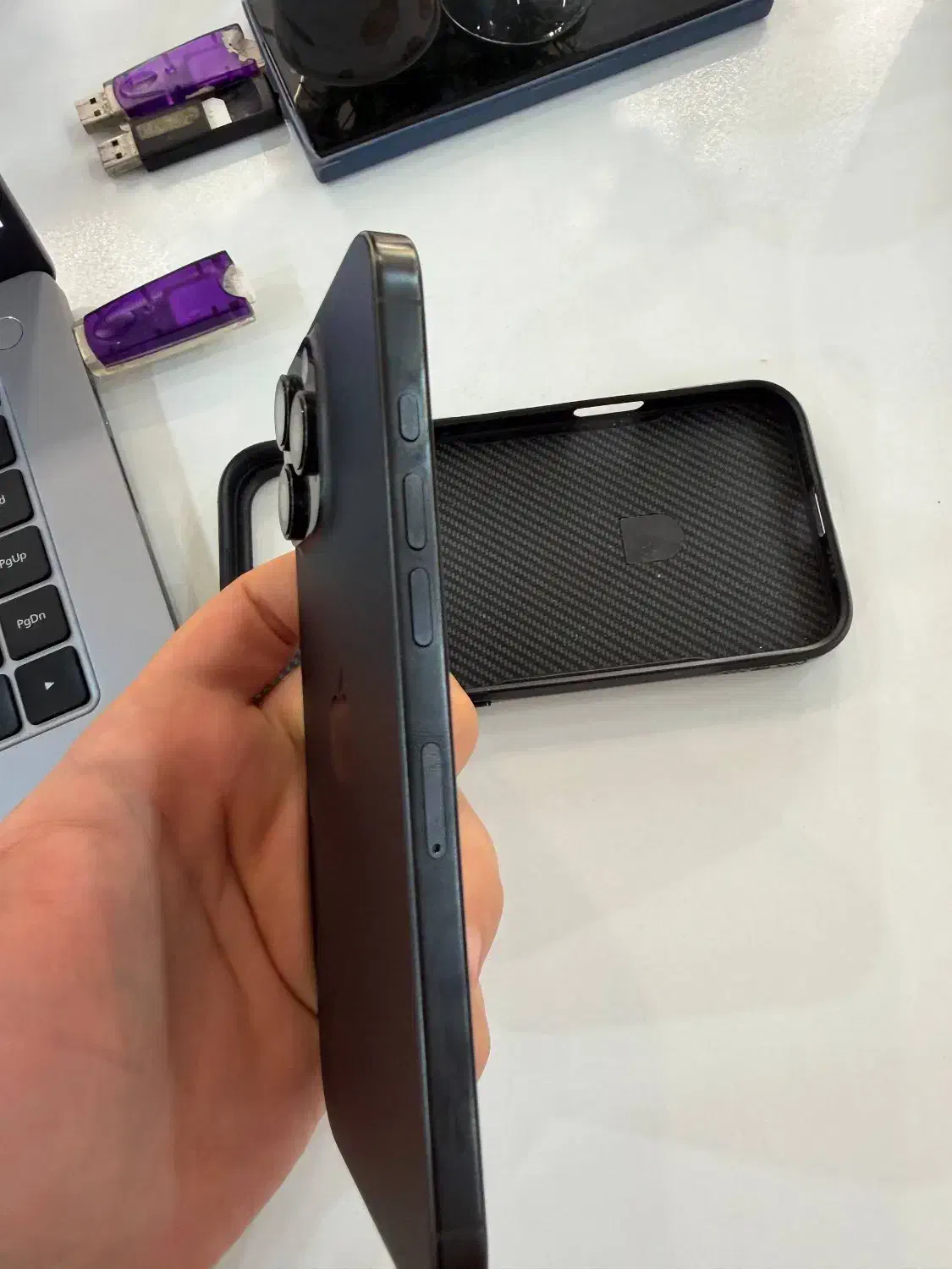 Iphone 16 pro max ریجستر شده دو سیم|موبایل|لاهیجان, گلستان|دیوار